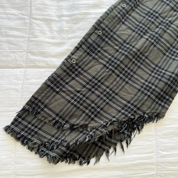 NWT Francesca’s Olive Green Flannel - Picture 14 of 14